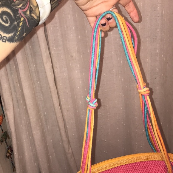 Vintage Beach Bag🌞☀️🌈 - Picture 5 of 7